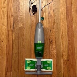 Swiffer Vacuum Sweep Sweeper Vac Cordless L4000 WITH Charger